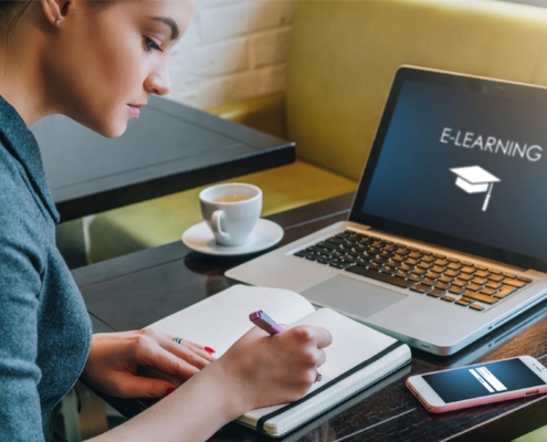 Formación Online especializada en Residencias para Mayores